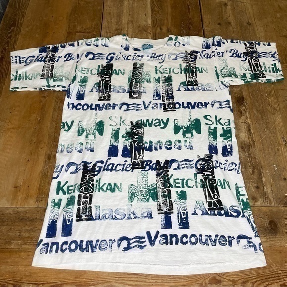 Vintage Alaska All Over Print Hand Painted Deep Sea T 
Single Stitch USA Double - Picture 1 of 8